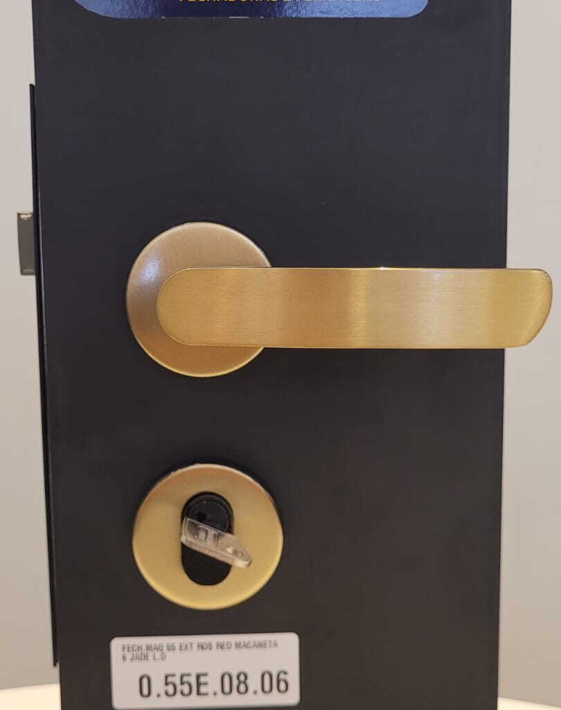 fechadura jade externa